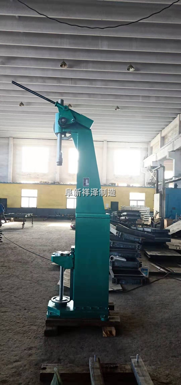 工作臺(tái)可調(diào)式壓力機(jī)，阜新市祥澤制造